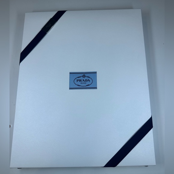 AUTHENTIC Prada Empty Gift Box With Elastic Strap, Metal Logo Tissue 13.5 x 17 - Picture 1 of 9